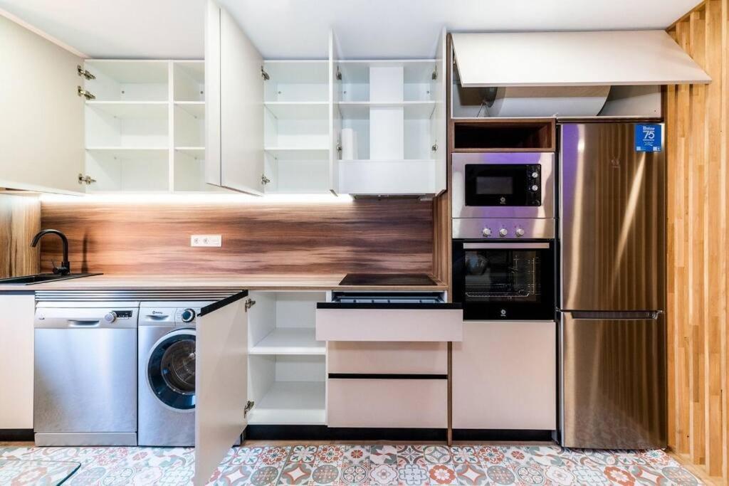 Modern Apartment Close To The City Center And Alhambra Grenada Zewnętrze zdjęcie