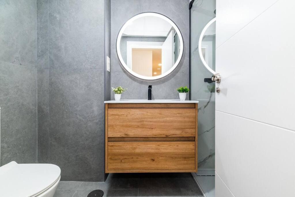 Modern Apartment Close To The City Center And Alhambra Grenada Zewnętrze zdjęcie