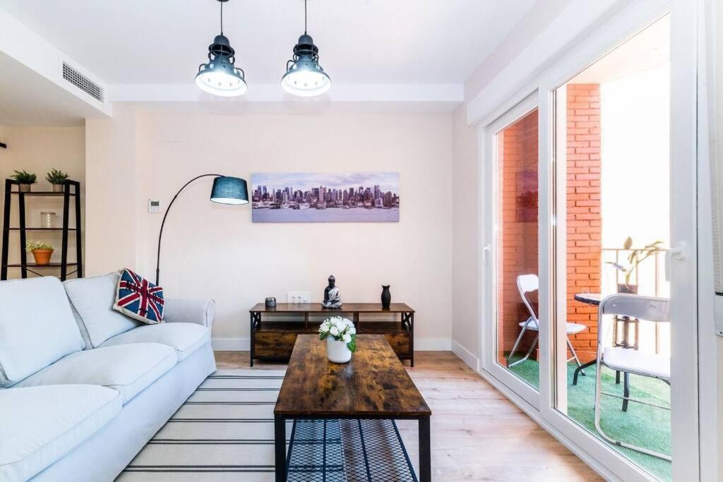 Modern Apartment Close To The City Center And Alhambra Grenada Zewnętrze zdjęcie
