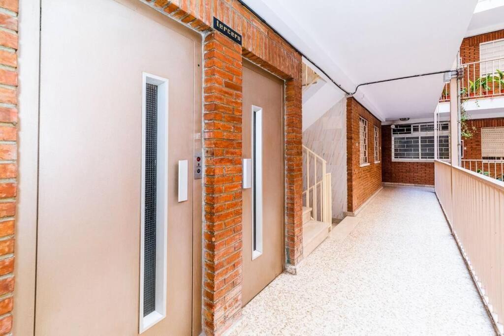 Modern Apartment Close To The City Center And Alhambra Grenada Zewnętrze zdjęcie