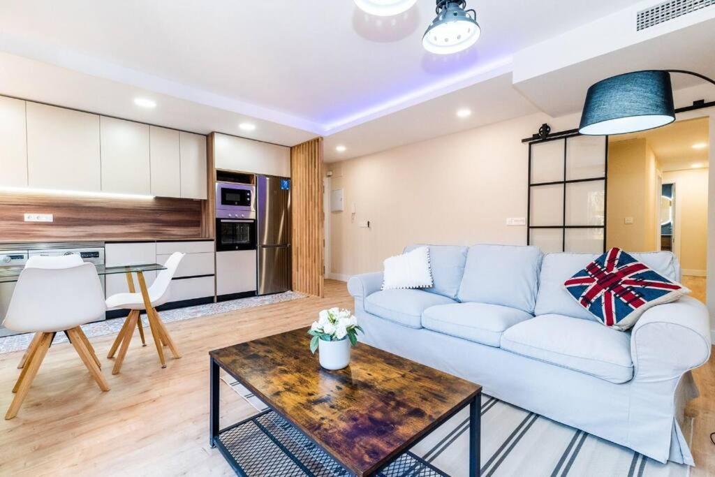 Modern Apartment Close To The City Center And Alhambra Grenada Zewnętrze zdjęcie