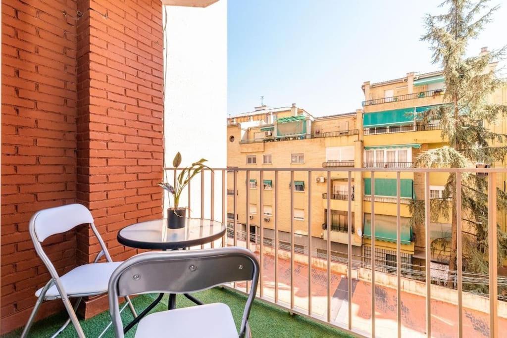 Modern Apartment Close To The City Center And Alhambra Grenada Zewnętrze zdjęcie