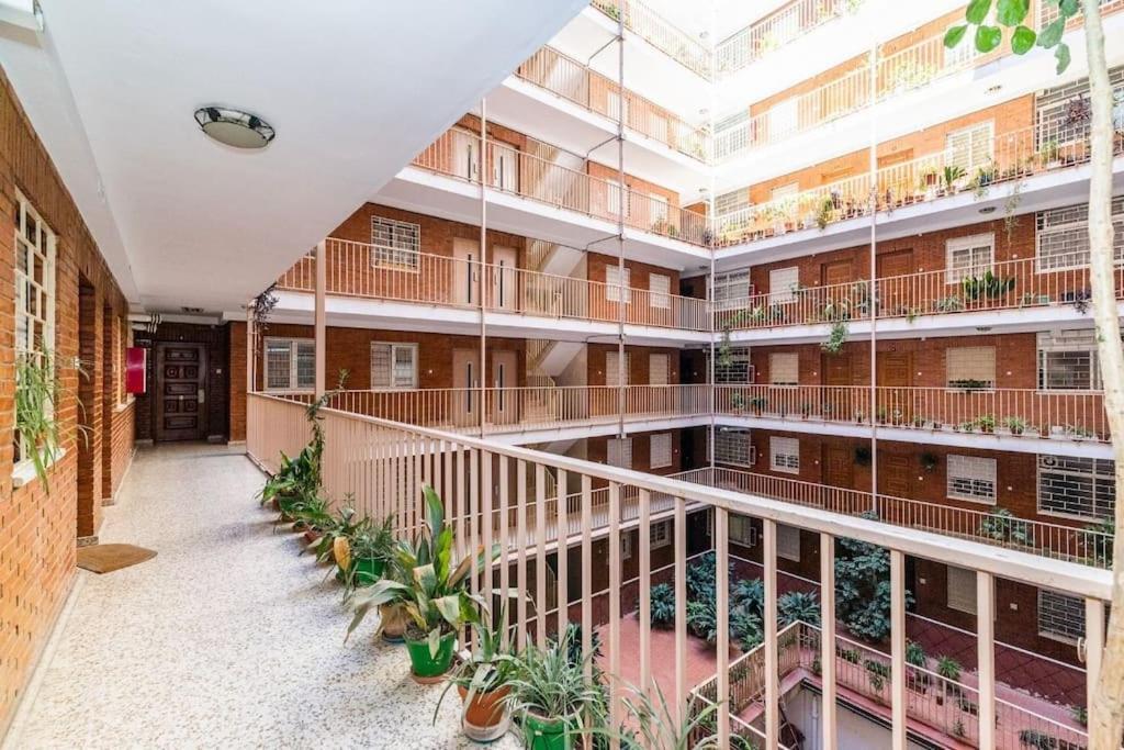 Modern Apartment Close To The City Center And Alhambra Grenada Zewnętrze zdjęcie